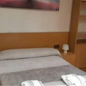 Precioso!! Apartamento En El Centro De , Sabadell España